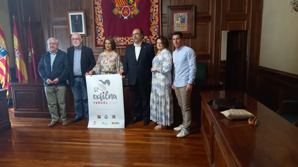 Presentación de la exposición Exfilna 2023 en el Ayuntamiento de Teruel.