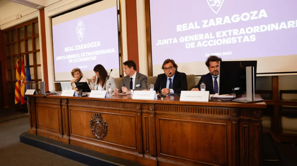 Junta general Extraordinaria del Real Zaragoza en la Cámara de Comercio