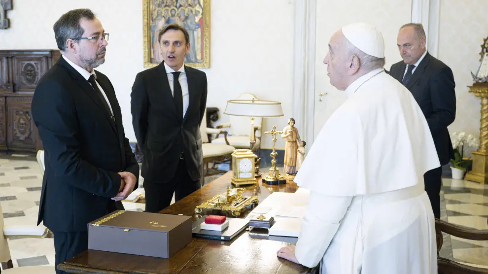 Pope Francis receives the Ambassador of Ukraine to the Holy See