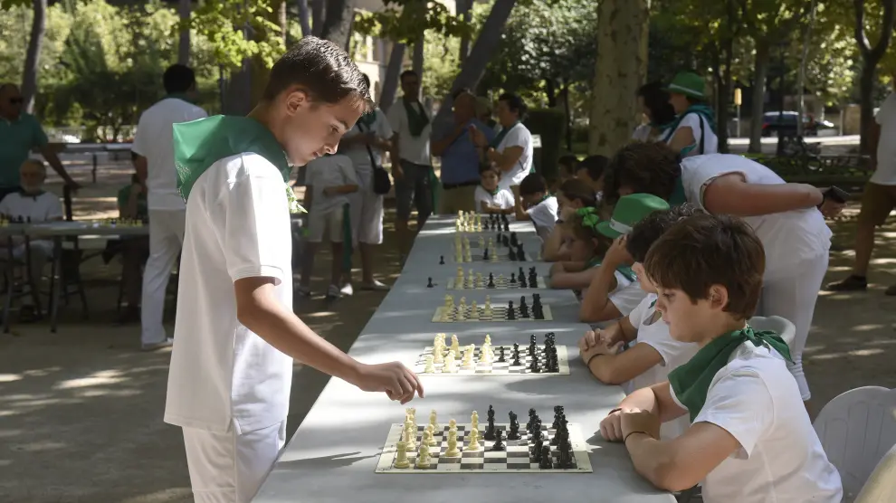 Gran Simultanea de ajedrez de San Lorenzo.