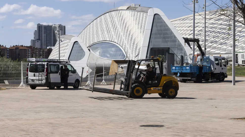 Ya se están comenzando a montar algunos escenarios del recinto Expo.