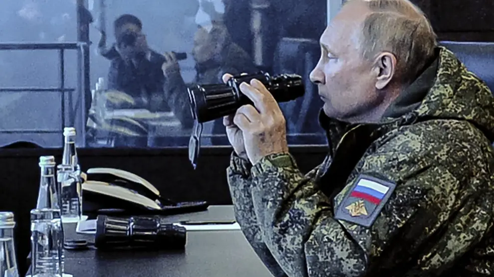 Putin durante las maniobras Vostok-2022.