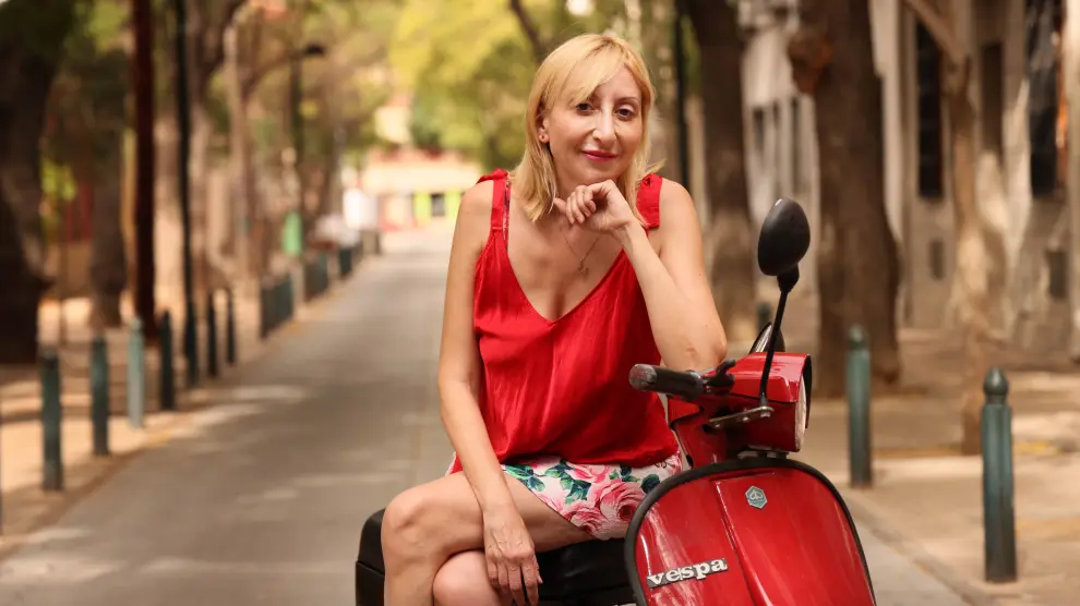 Vicky Calavia, documentalista y comisaria de la exposición Bigas Luna, 30 años, esta semana en Zaragoza.