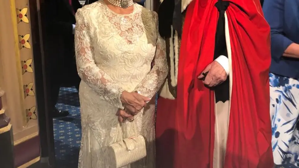 Lord y Lady Brennan, en el acto de apertura del Parlamento.