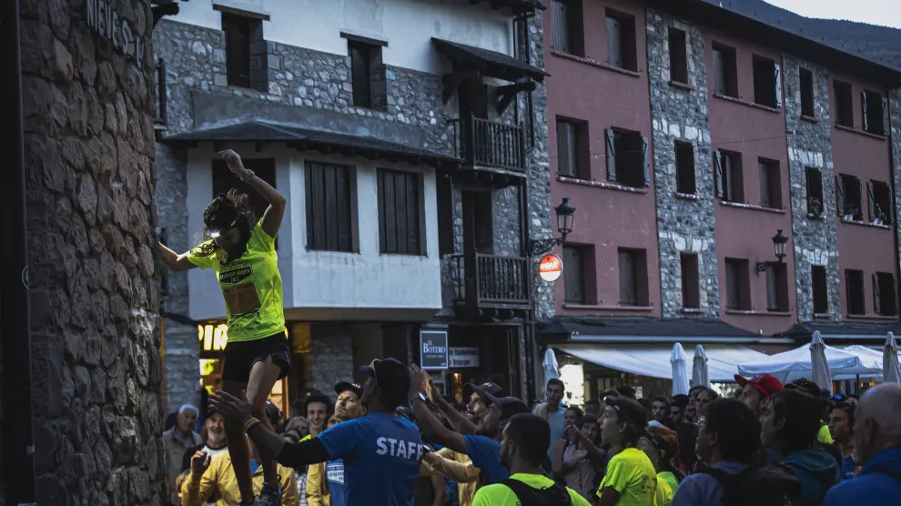 Copa de España de escalada urbana en Benasque.