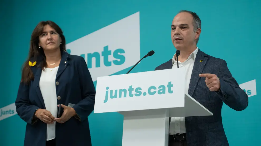 La presidencia de Junts, Rosa Borrás, y el secretario general del partido, Jordi Turull