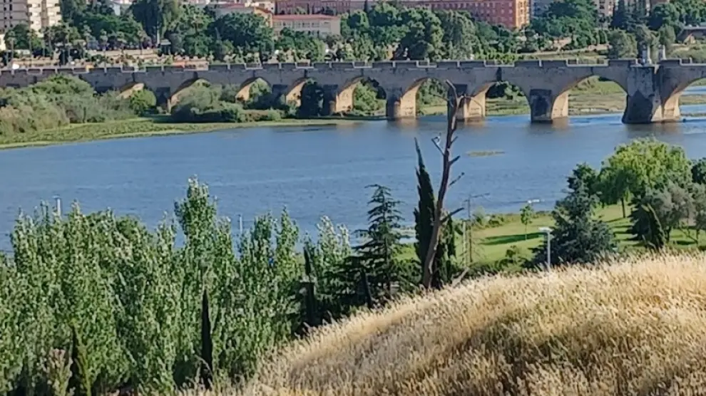 Los hechos sucedieron en las inmediaciones del Puente de la Autonomía, en Badajoz