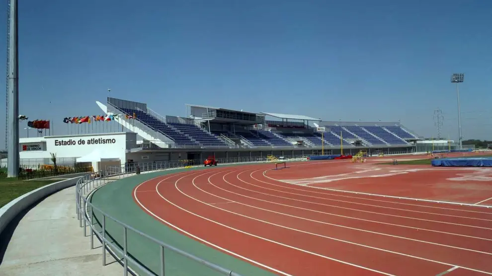 Pista de atletismo del estadio Corona de Aragón