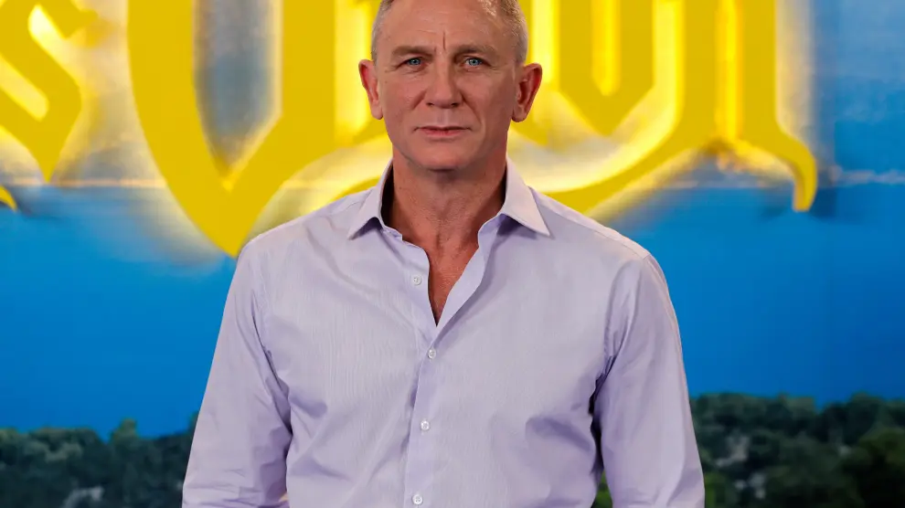 El actor británico Daniel Craig posa durante la presentación de la película 'Puñales por la espalda: El misterio de Glass Onion'