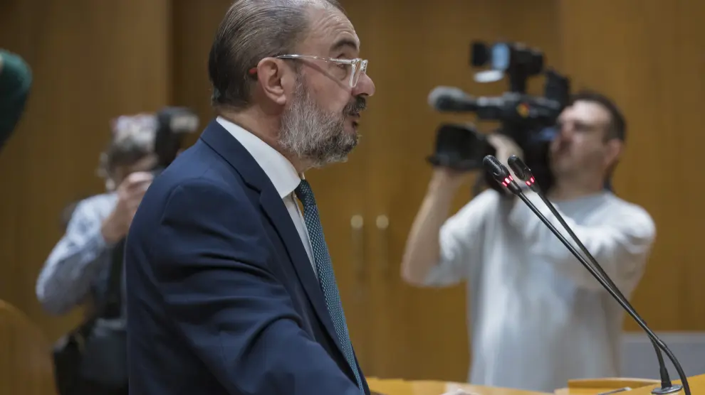 Javier Lambán, presidente de Aragón, durante su intervención en el pleno, este jueves.