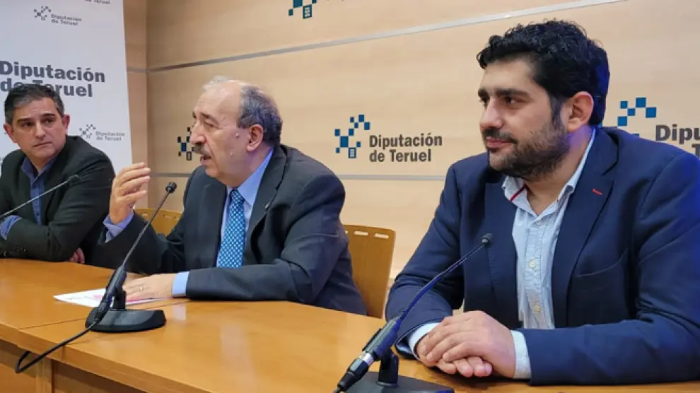 De izquierda a derecha, Alberto Luque, Manuel Rando y Diego Piñeiro, en la presentación de los vídeos promocionales del Camino del Cid.