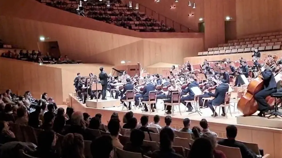 Nuno Coelho, dirigiendo a la JONDE, este miércoles 11 de enero en la sala Mozart del Auditorio.