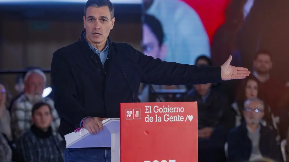 Pedro Sánchez en un acto en Sevilla este sábado 14 de enero.