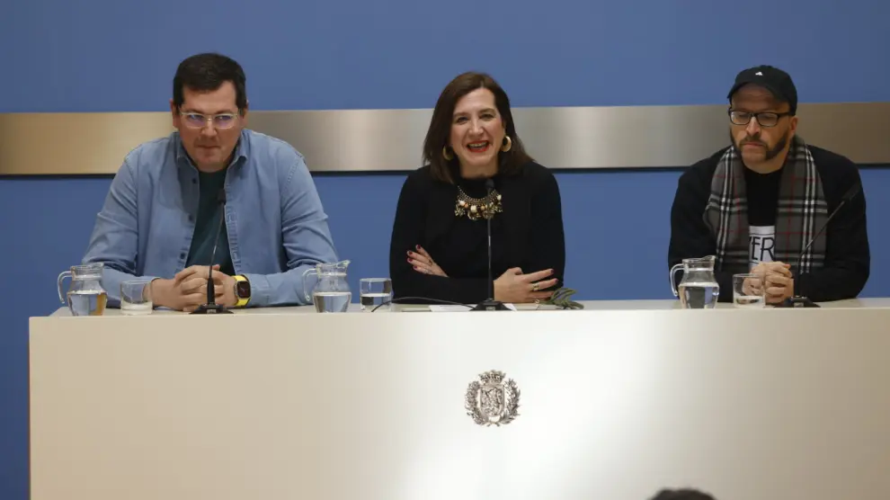 Pedro Ortega, Sara Fernández y Tomás Gómez Perry, en la rueda de prensa.