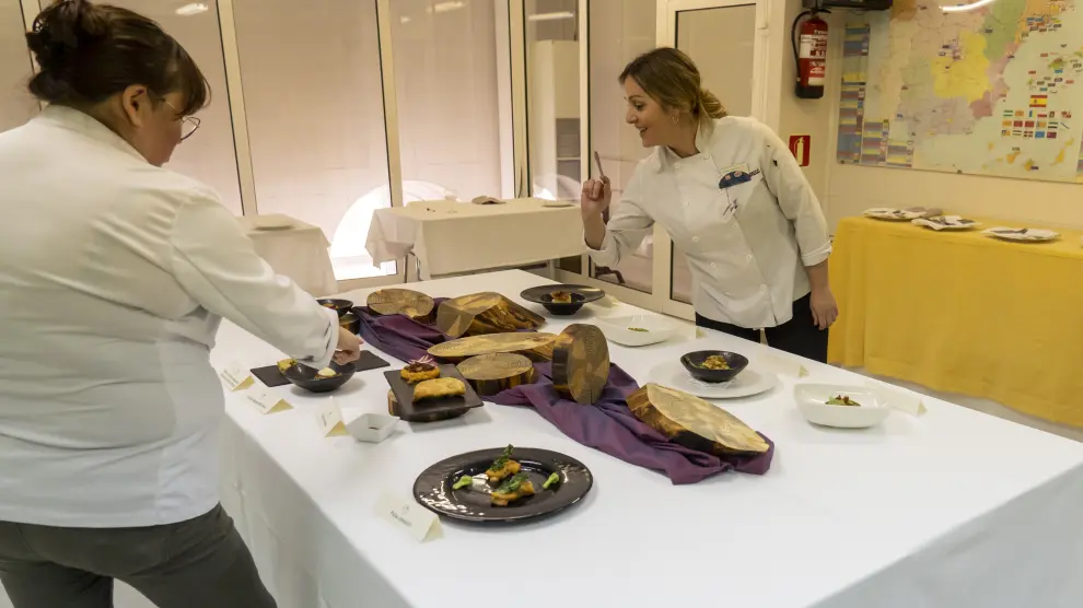 El concurso de cocina alcanza su XVIII edición en la Escuela de Hostelería.