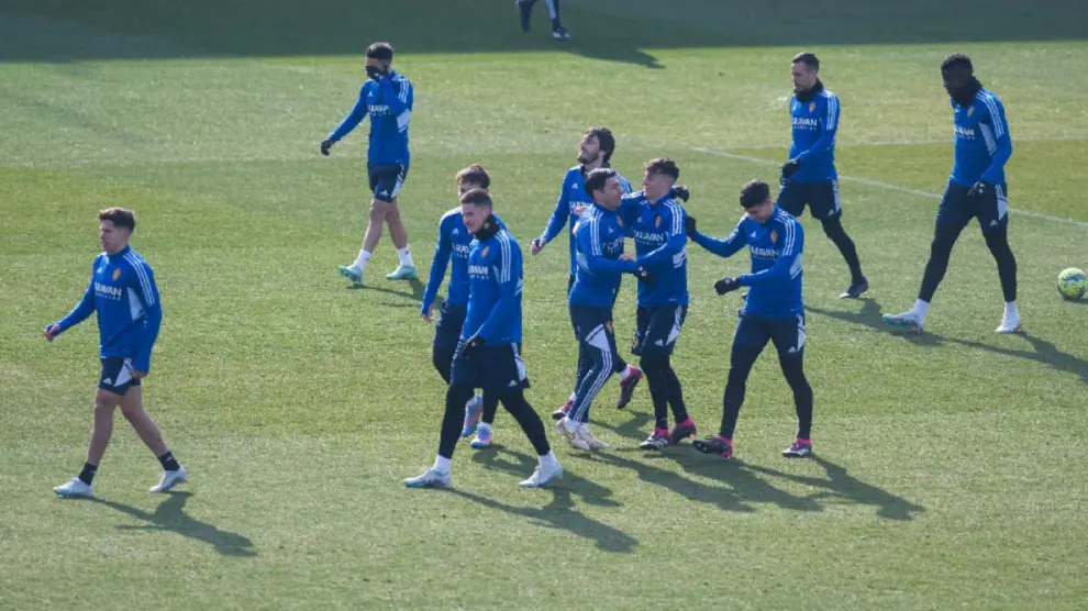 Los jugadores del Real Zaragoza, en uno de los últimos entrenamientos de esta semana antes de jugar en Lugo.