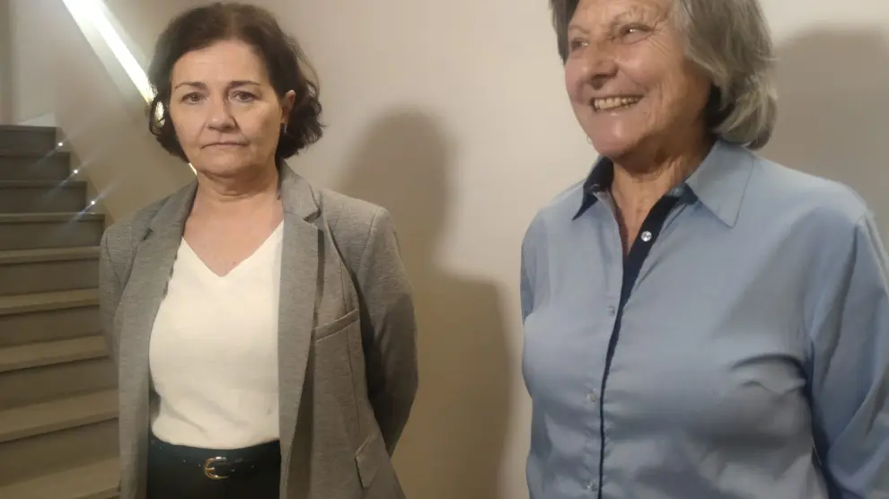 Rosario García y Amparo Seguí, albacea y amiga de Clementa Soria, respectivamente