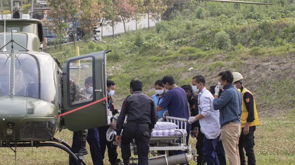 A helicopter carrying Indian mountaineer Anurag Maloo, 34, arrives after he was rescued from Mount Annapurna, at Nepal Mediciti Hospital in Lalitpur, Nepal April 20, 2023. REUTERS/Monika Malla NEPAL-ANNAPURNA/RESCUE