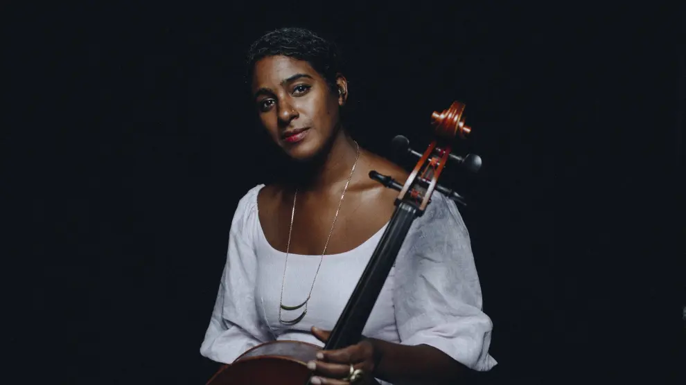 Leyla Macalla, el sabor musical, intenso y comprometido, de Haití.