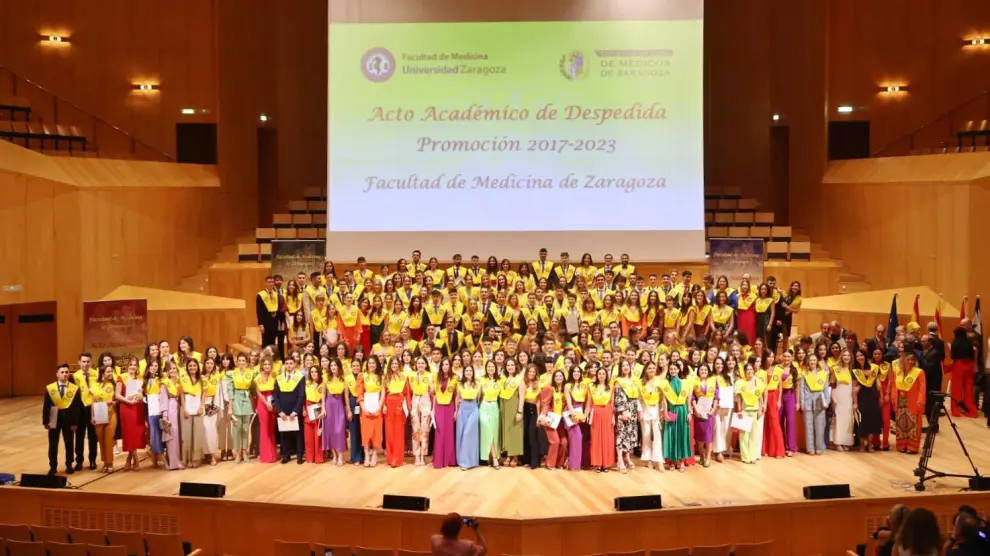 Graduación de la promoción de Medicina 2017-2023 de la Universidad de Zaragoza.