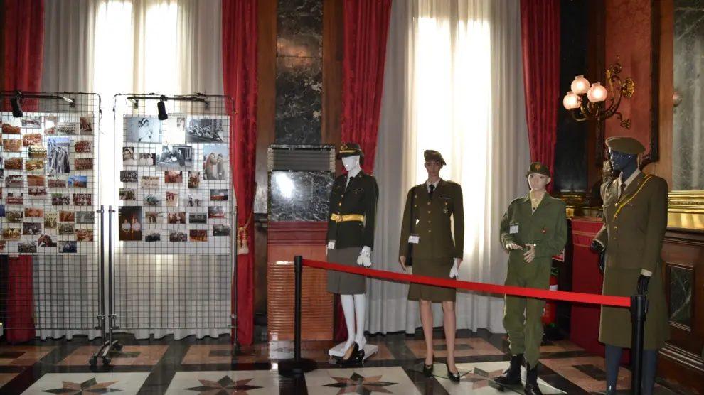 Exposición de las primeras mujeres del Ejército en la antigua Capitanía.