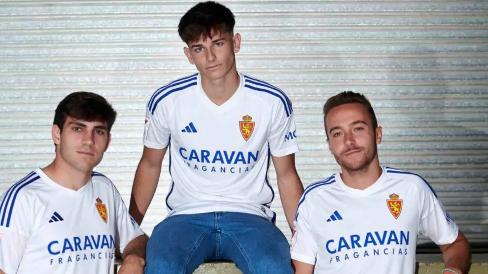 Nuevas camisetas del Real Zaragoza.