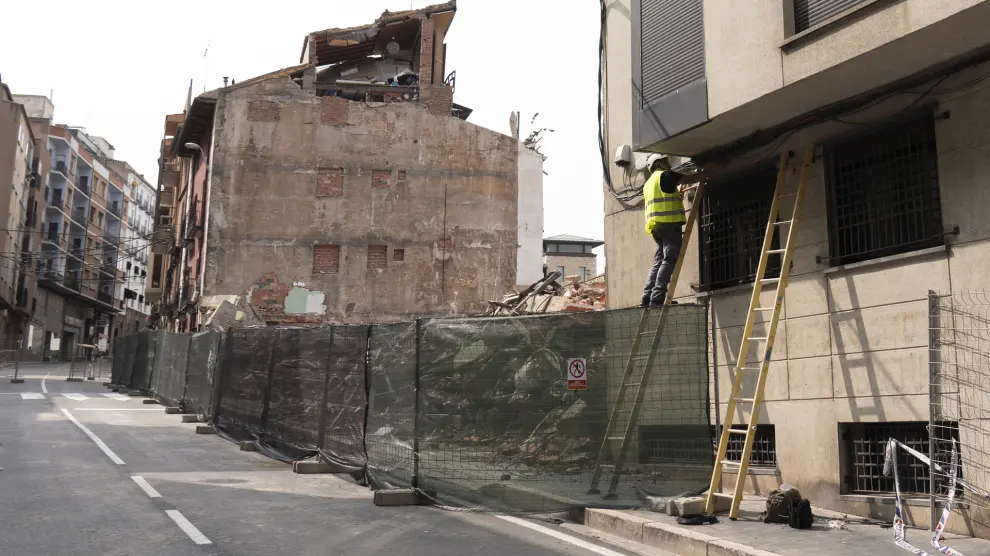Edificio derrumbado en calle San Francisco de Teruel. Foto Antonio Garcia Bykofoto 28 06 23[[[FOTOGRAFOS]]]
