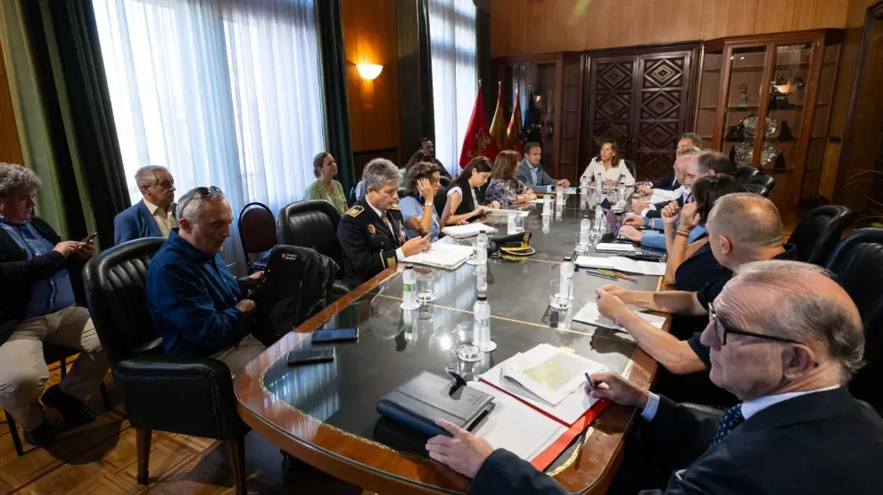 Reunión del Gobierno de Zaragoza tras la tormenta
