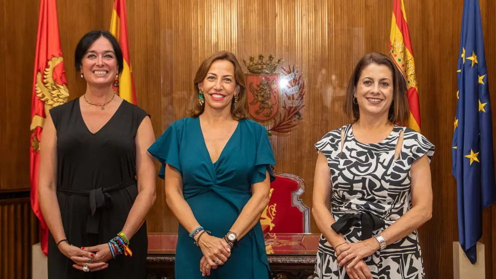 Natalia Chueca, Lorena Orduna y Emma Buj, alcaldesas de Zaragoza, Huesca y Teruel