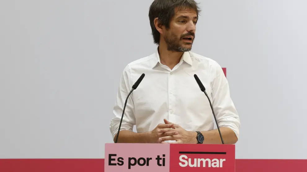 MADRID, 24/07/2023.- El portavoz de Sumar, Ernest Urtasun, da una rueda de prensa en la sede del partido en Madrid, este lunes, en el día después de la celebración de las elecciones generales. EFE/ J.J. Guillén