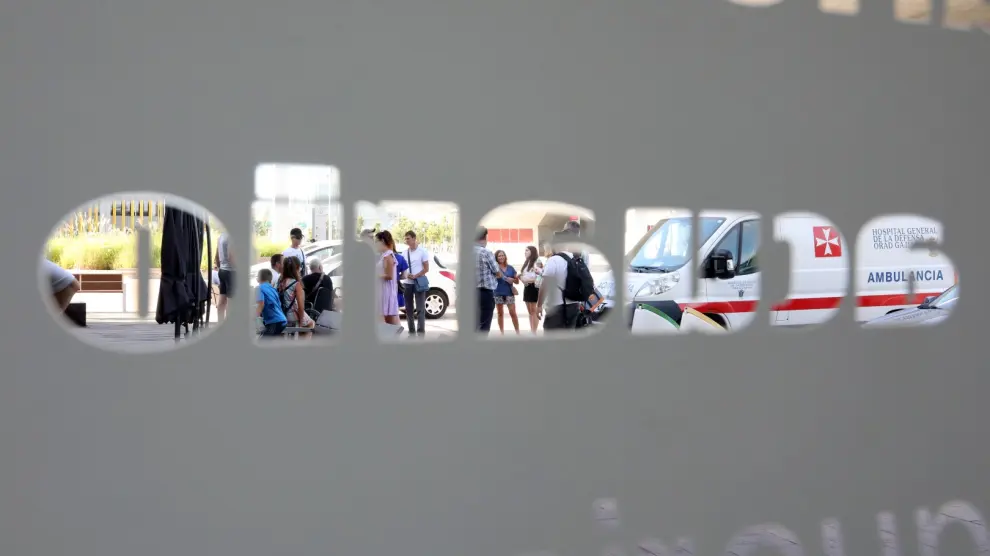 Militares ucranianos heridos que se encuentran en el Hospital Militar visitan el Acuario de Zaragoza