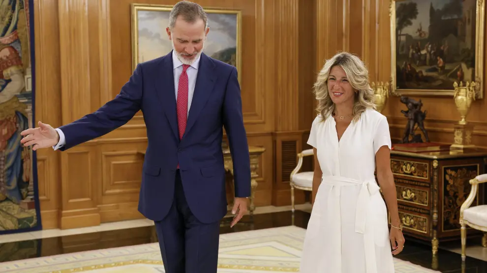 El rey Felipe VI recibe en el Palacio de la Zarzuela a la líder de Sumar, Yolanda Díaz, como parte de la ronda de consultas con los representantes políticos antes de proponer un candidato a la investidura