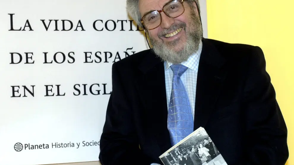 Imagen de archivo del sociólogo Amando de Miguel que ha fallecido hoy domingo en Madrid a los 86 años.