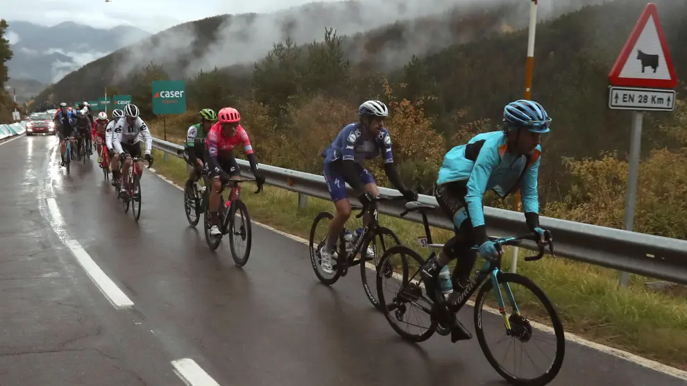 Escapados camino de Formigal en la Vuelta de 2020, en la que la estación fue final de etapa.