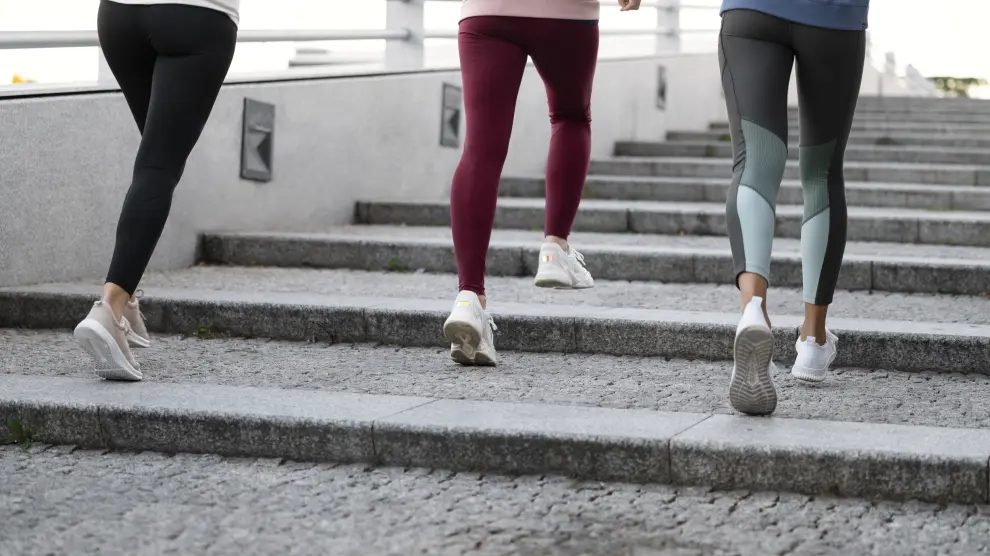 Andar a paso ligero puede tener muchos beneficios para la salud.