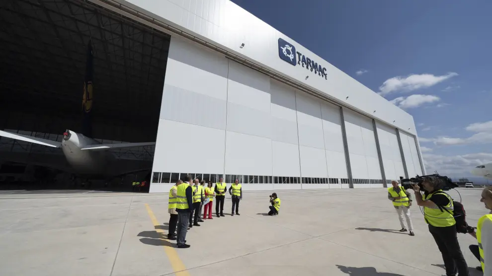 El nuevo hangar del aeropuerto de Teruel es el mayor de España en altura.