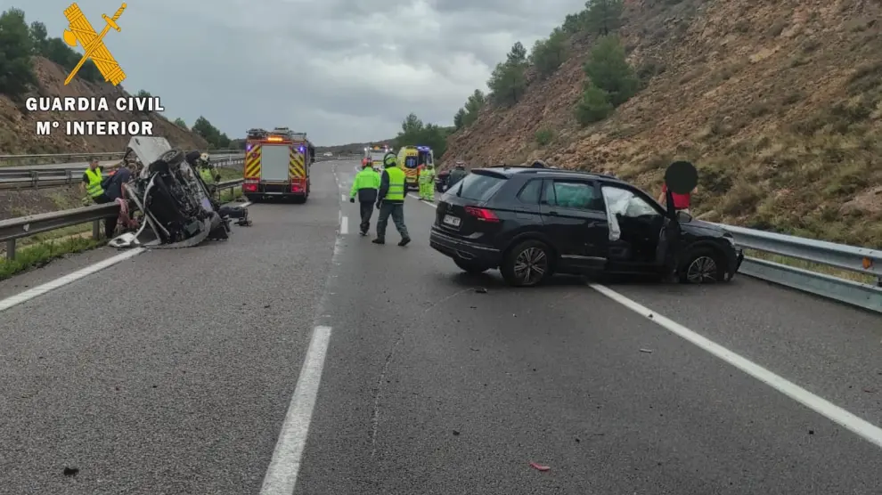 Accidente de tráfico ocurrido en el kilómetro 261 de la A-2, a la altura del término municipal de Morata de Jalón.