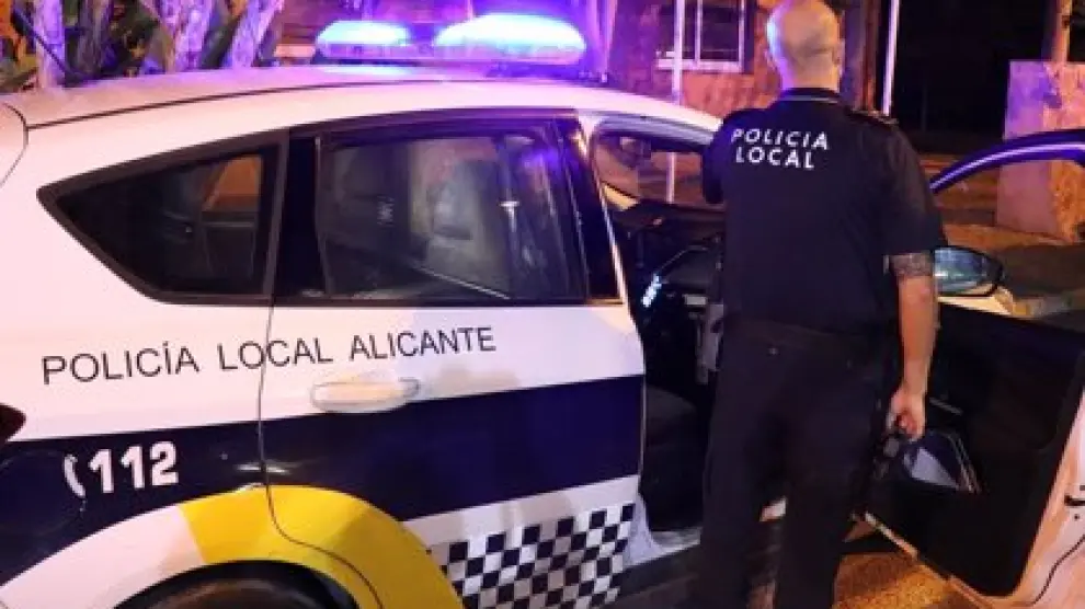 Agentes de la Policía Local de Alicante.