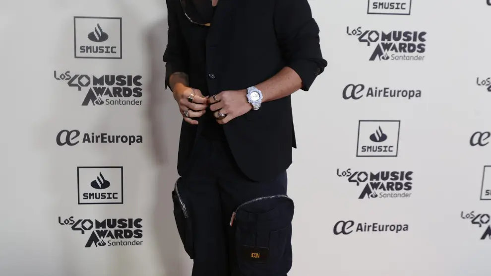 El cantante Abraham Mateo posa en el photocall de LOS40 Music Awards" hoy martes en el Florida Park de Madrid