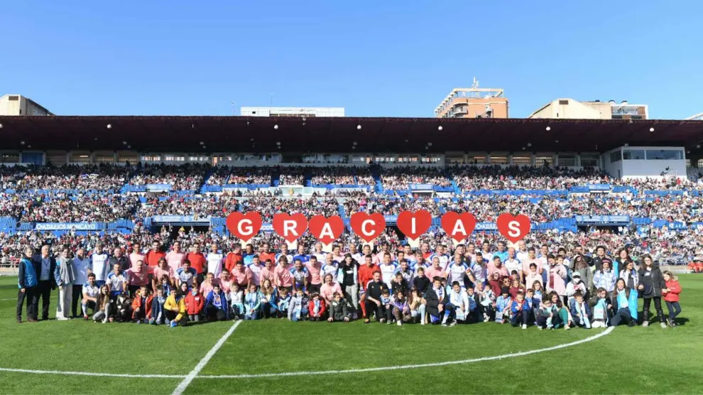 Partido de las Estrellas en beneficio de Aspanoa en La Romareda en 2022
