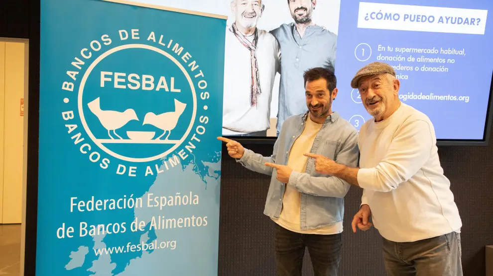 Karlos Arguiñano y su hijo animan a donar alimentos en la Gran Recogida 2023