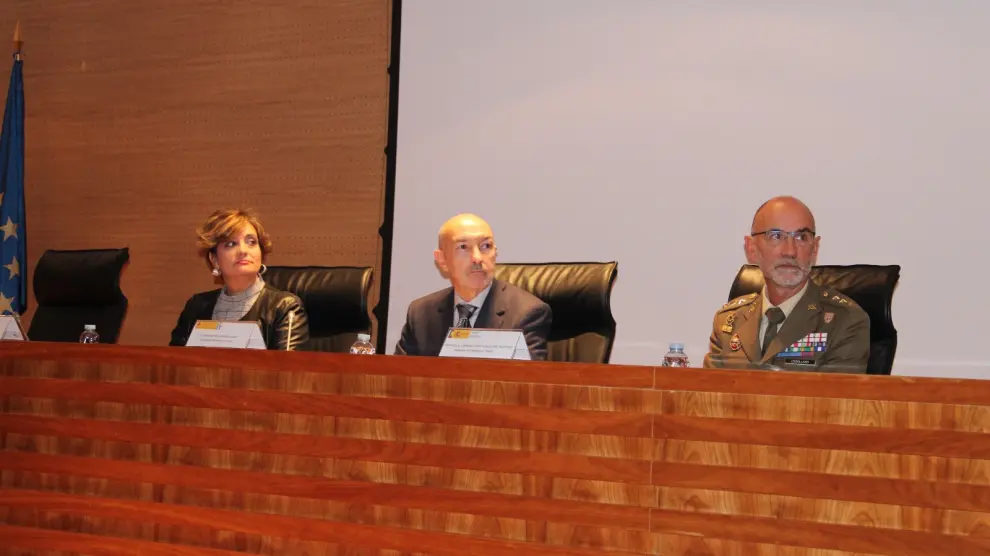La entrega de diplomas se ha realizado en la Delegación de Economía y Hacienda en Aragón.