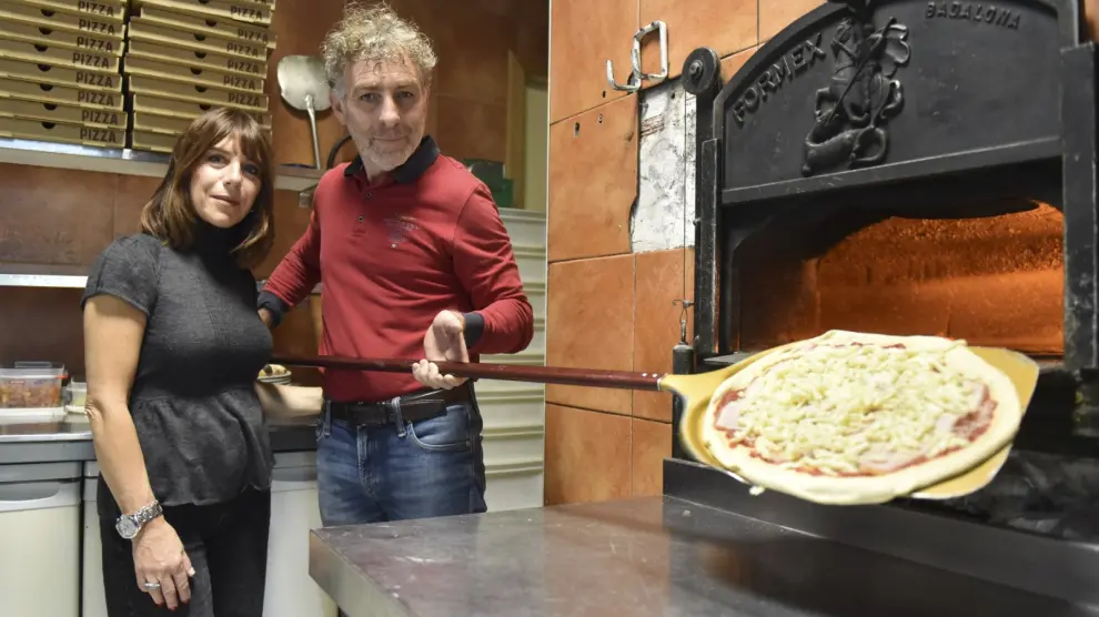 30 años de artesanía siciliana en la pizzería La Giara de Huesca.