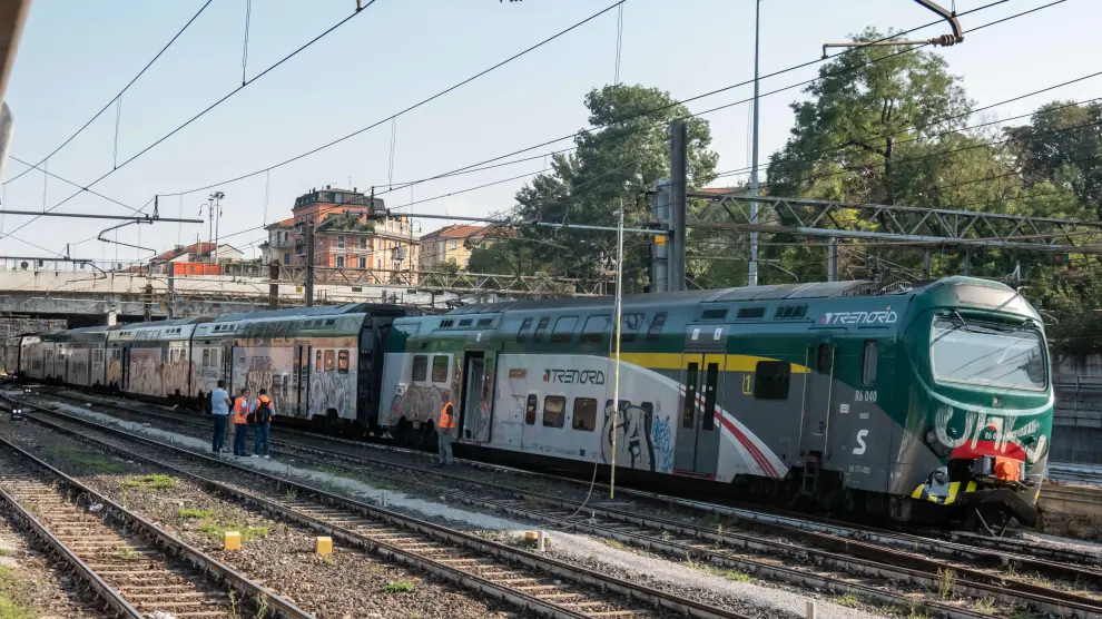 17 pasajeros resultaron heridos en el choque de dos trenes en Italia.