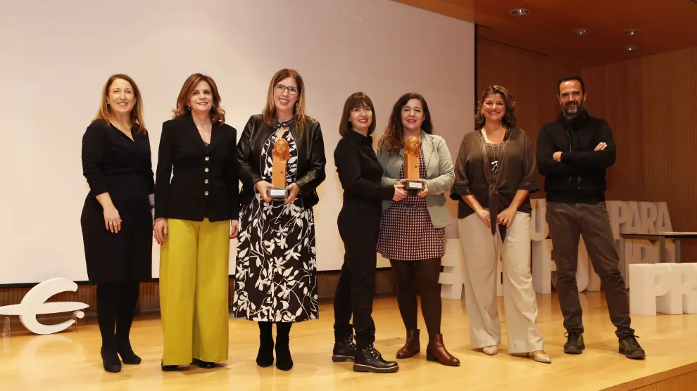Los galardonados en la primera edición de los Premios 'Educar para el futuro'