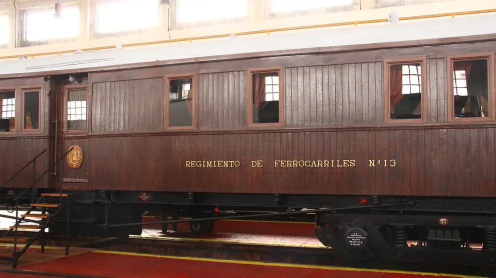 Un vagón del Regimiento de Pontoneros de Monzalbarba en el Museo de Galicia del Ferrocarril en Monforte de Lemos (Lugo).