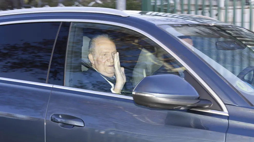 El rey Juan Carlos I a su llegada esta mañana a Madrid