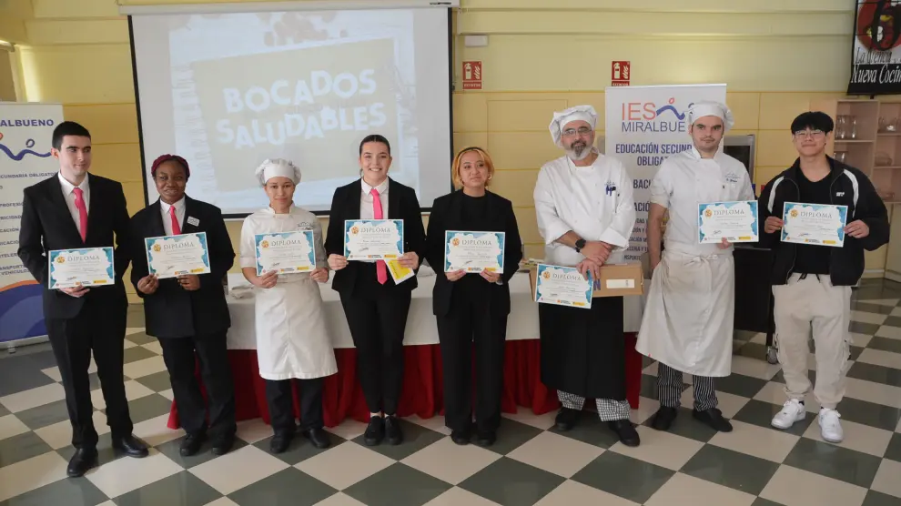 Los participantes en la final del concurso gastronómico con productos de las Cinco Villas