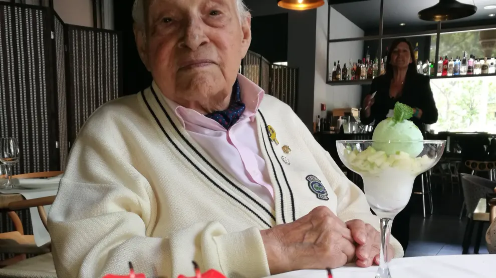 Miquel Morera en su 103 cumpleaños en Barcelona, donde reside.