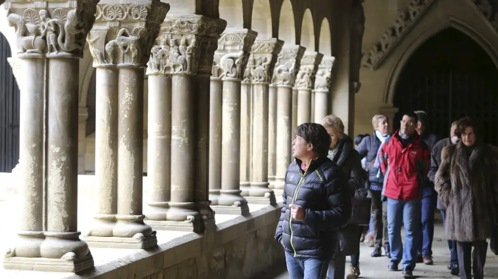 Visita guiada al monasterio románico de San Pedro el Viejo de Huesca.